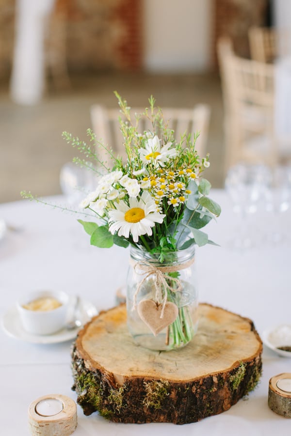 Simple Wedding Flowers and Arrangements