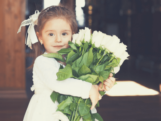 Flower Girl Dresses: Trends and Tricks to Pick the Perfect One - Wedding Shop