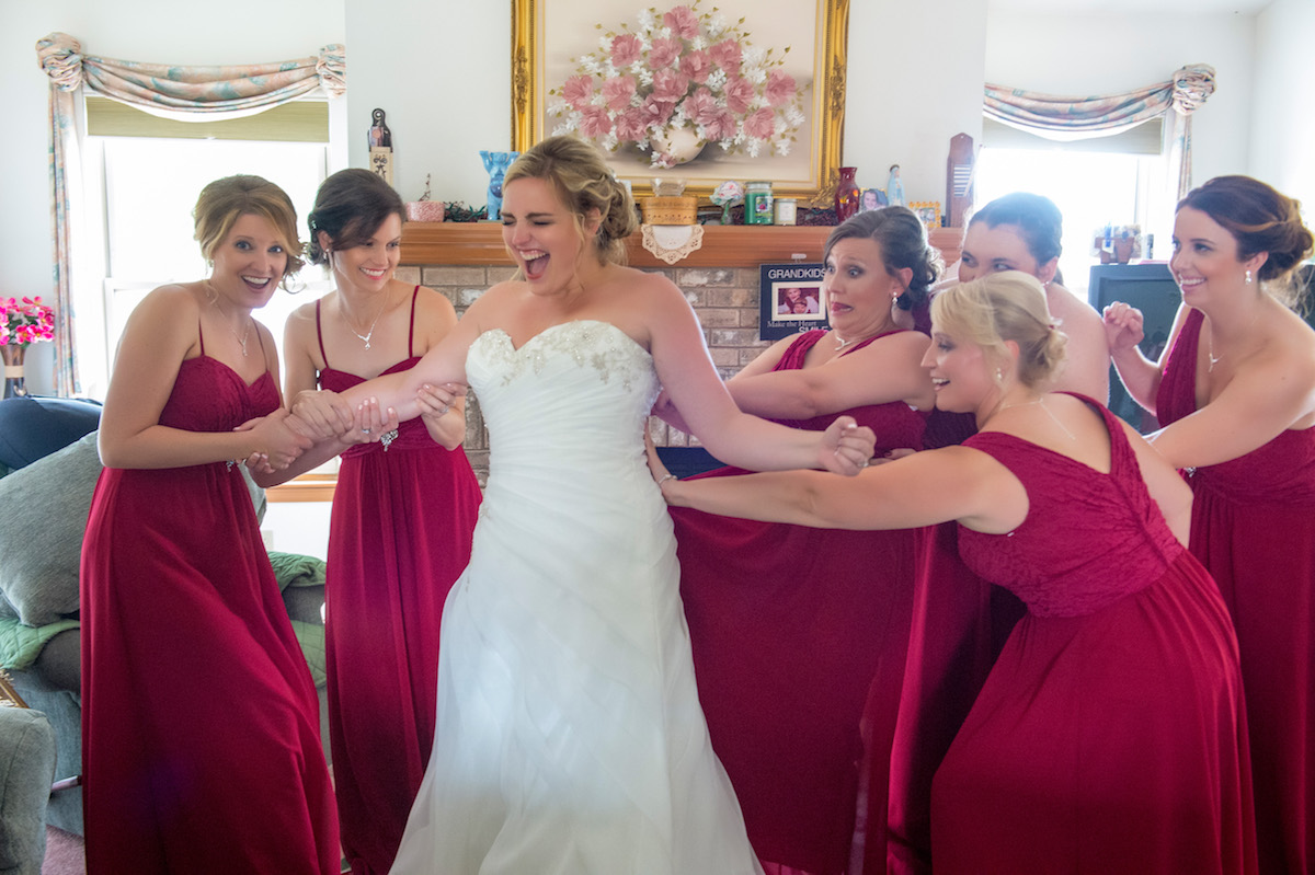how a bridesmaid can help the bride choose her dress