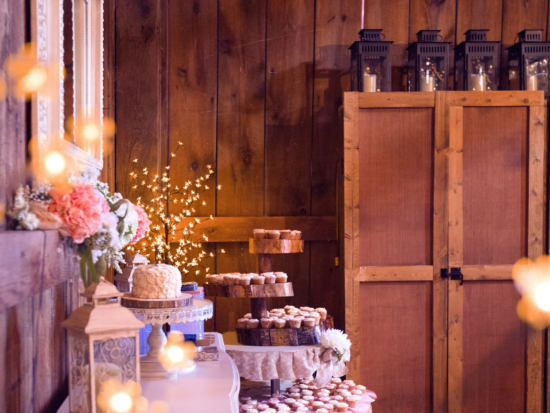 The Ultimate Guide to a Rustic Wedding Theme