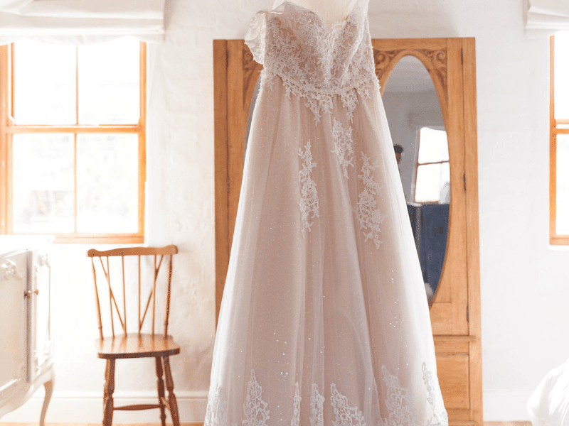 What to Wear Wedding Dress Shopping
