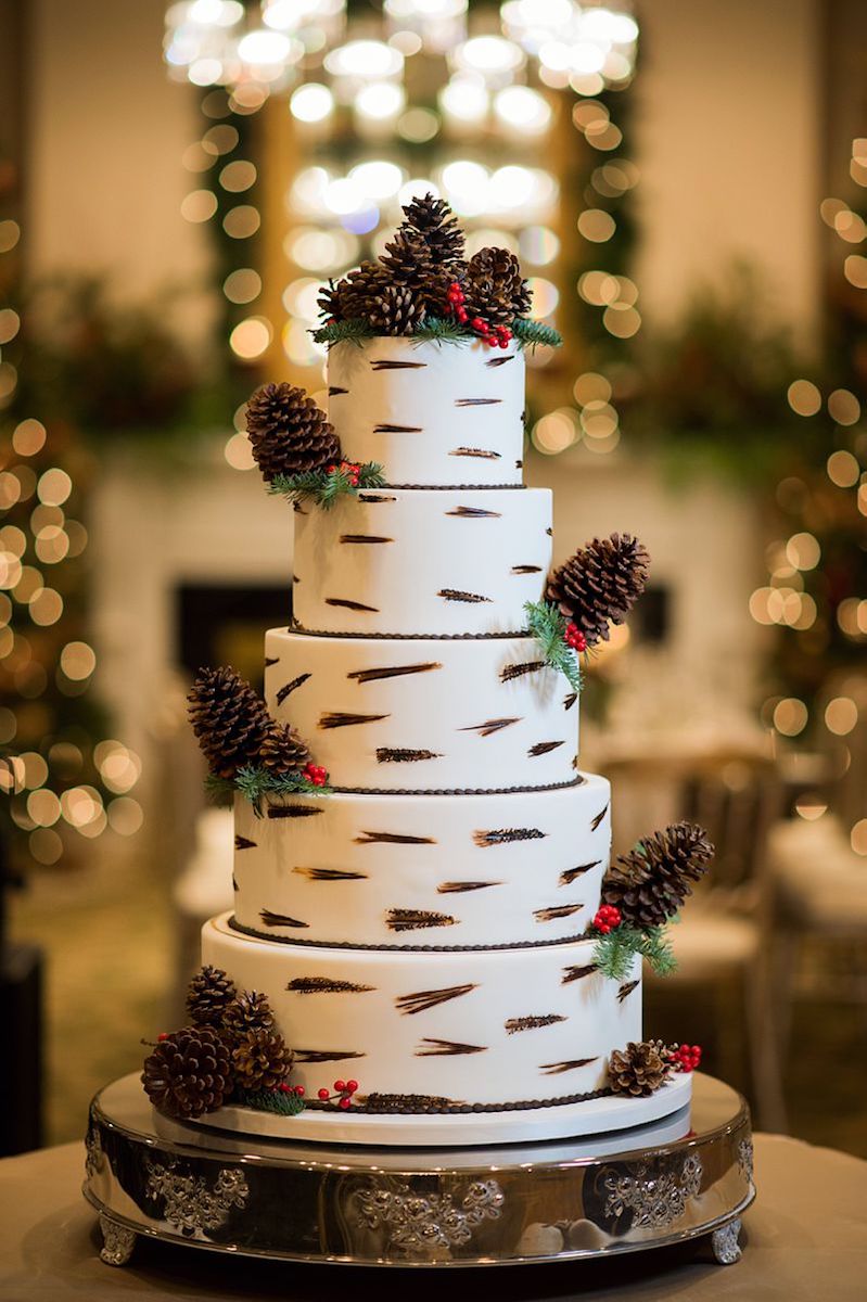 christmas wedding cakes