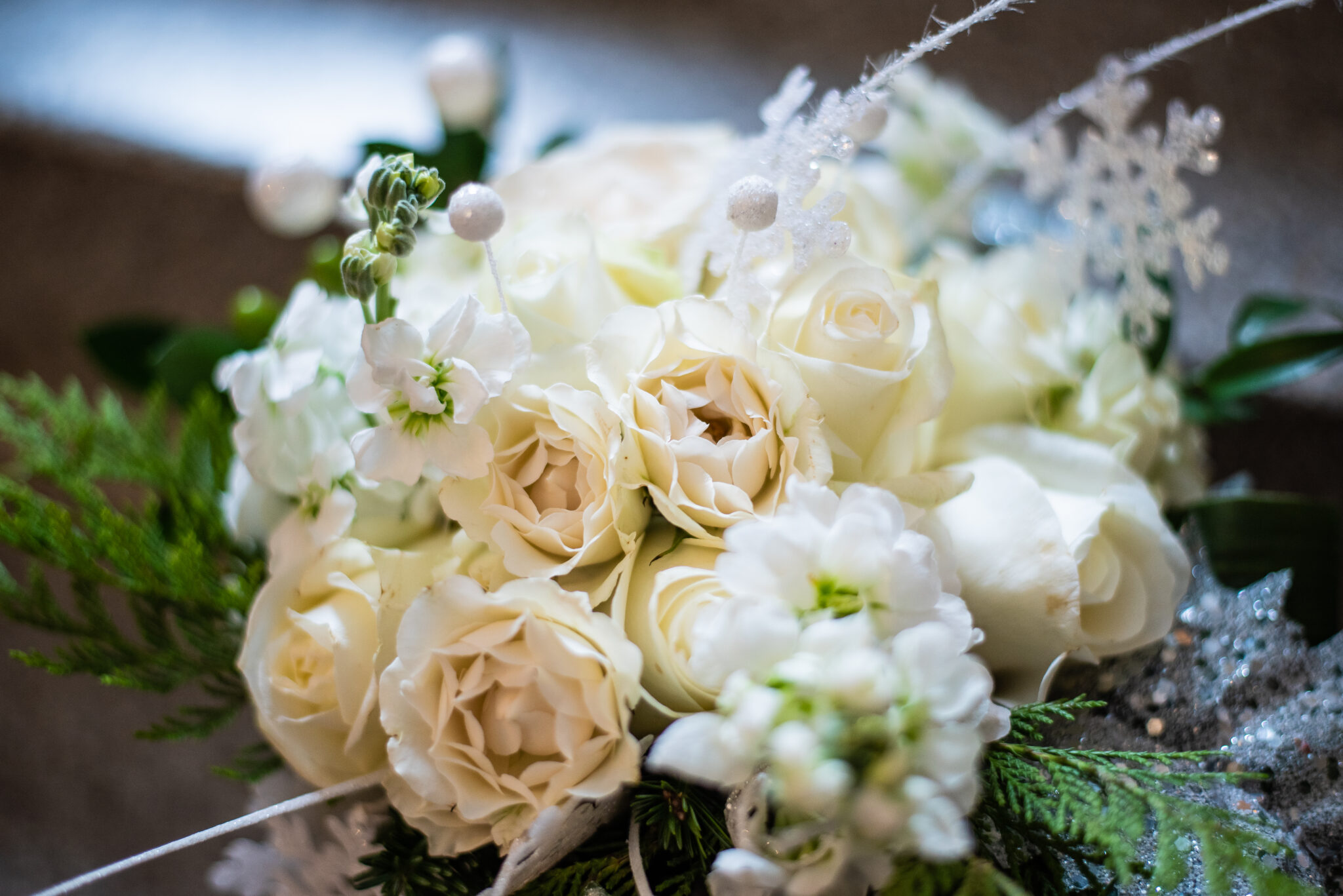 white bouquets the wedding shoppe royal oak mi