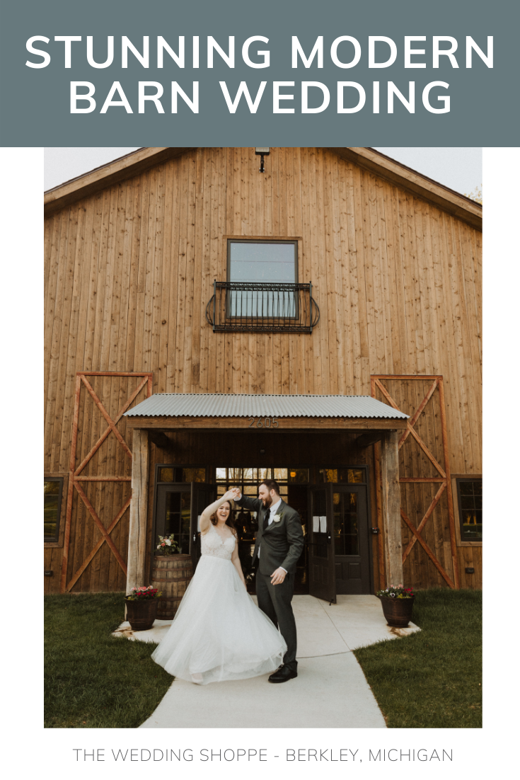 get married at Tandale Nature Barn