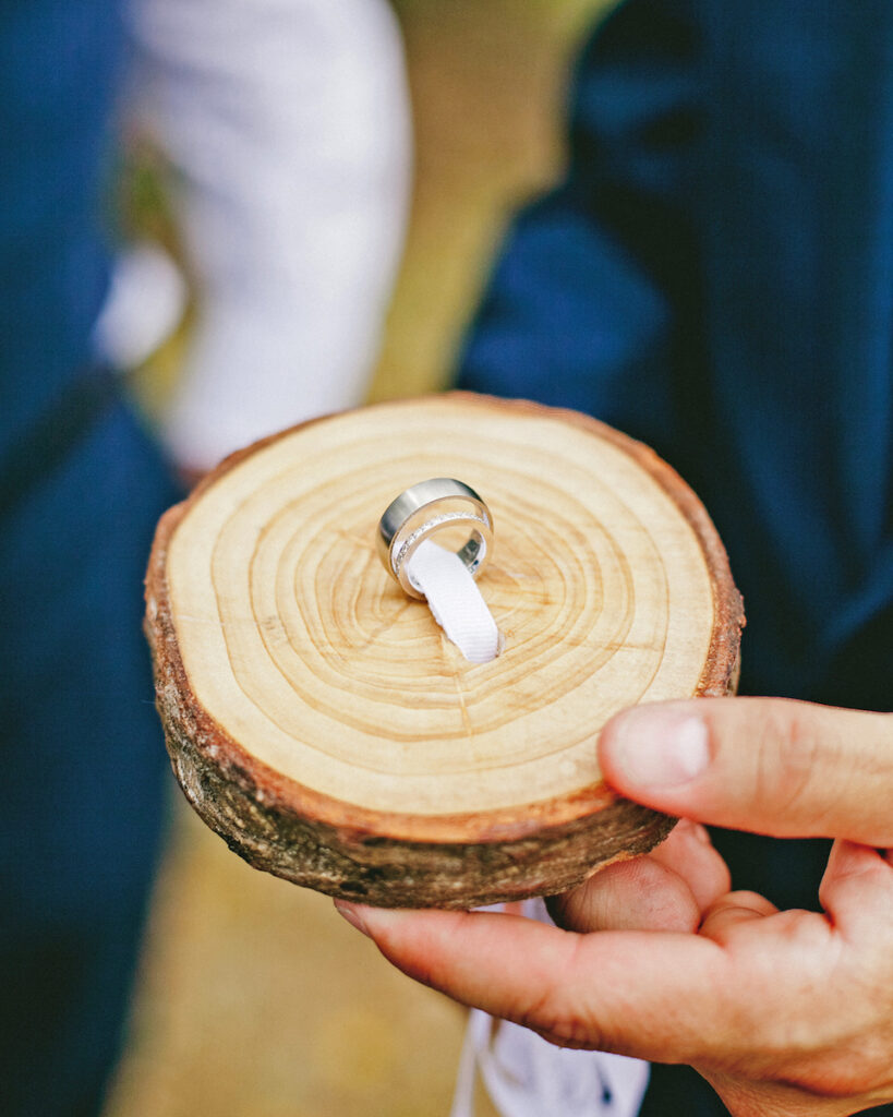 wood slice ring holder