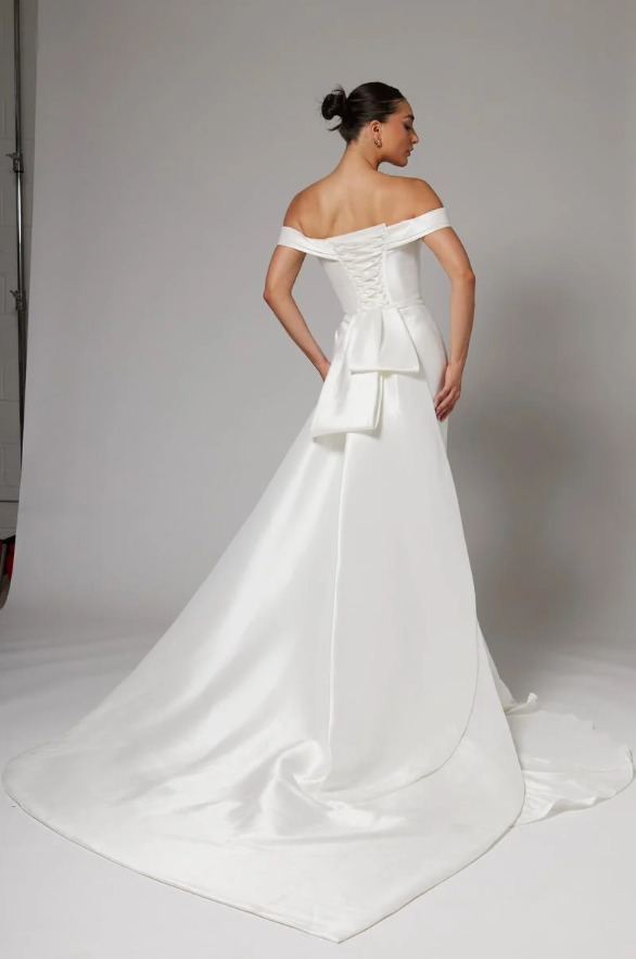Aurora, Pure by JH Bridal (Jimme Huang), $2299