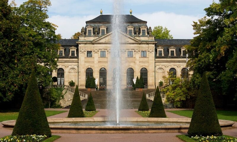 an elegant palace wedding venue in Michigan, perfect for a Bridgerton wedding