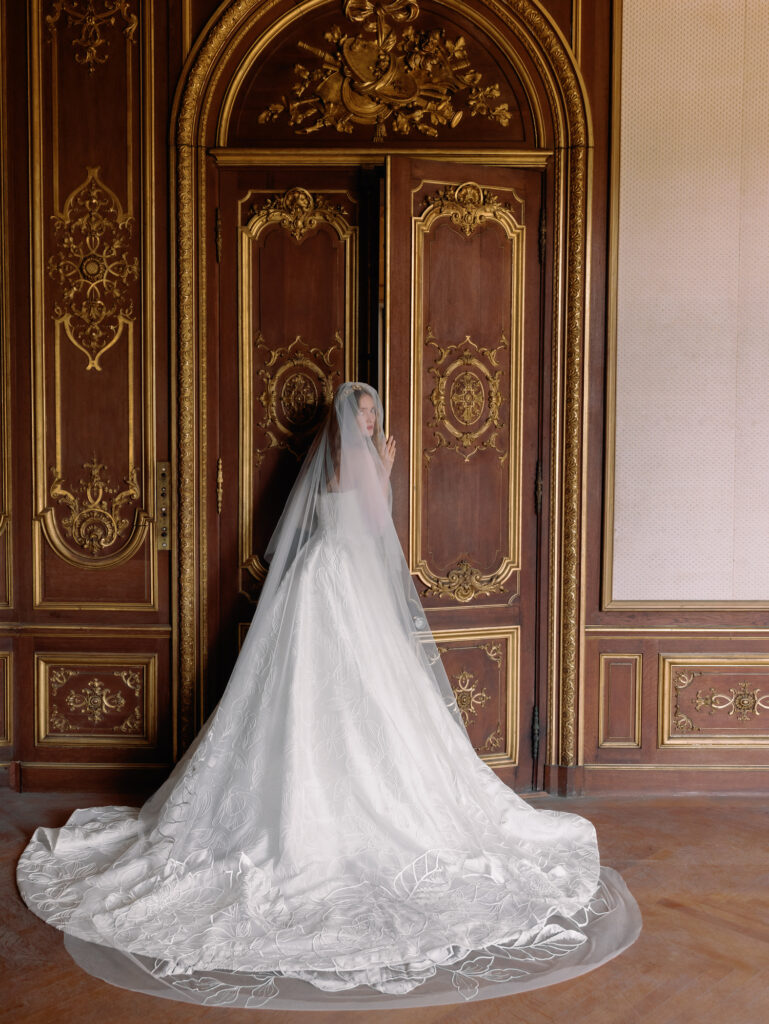 Sareh Nouri Adelaide veil back