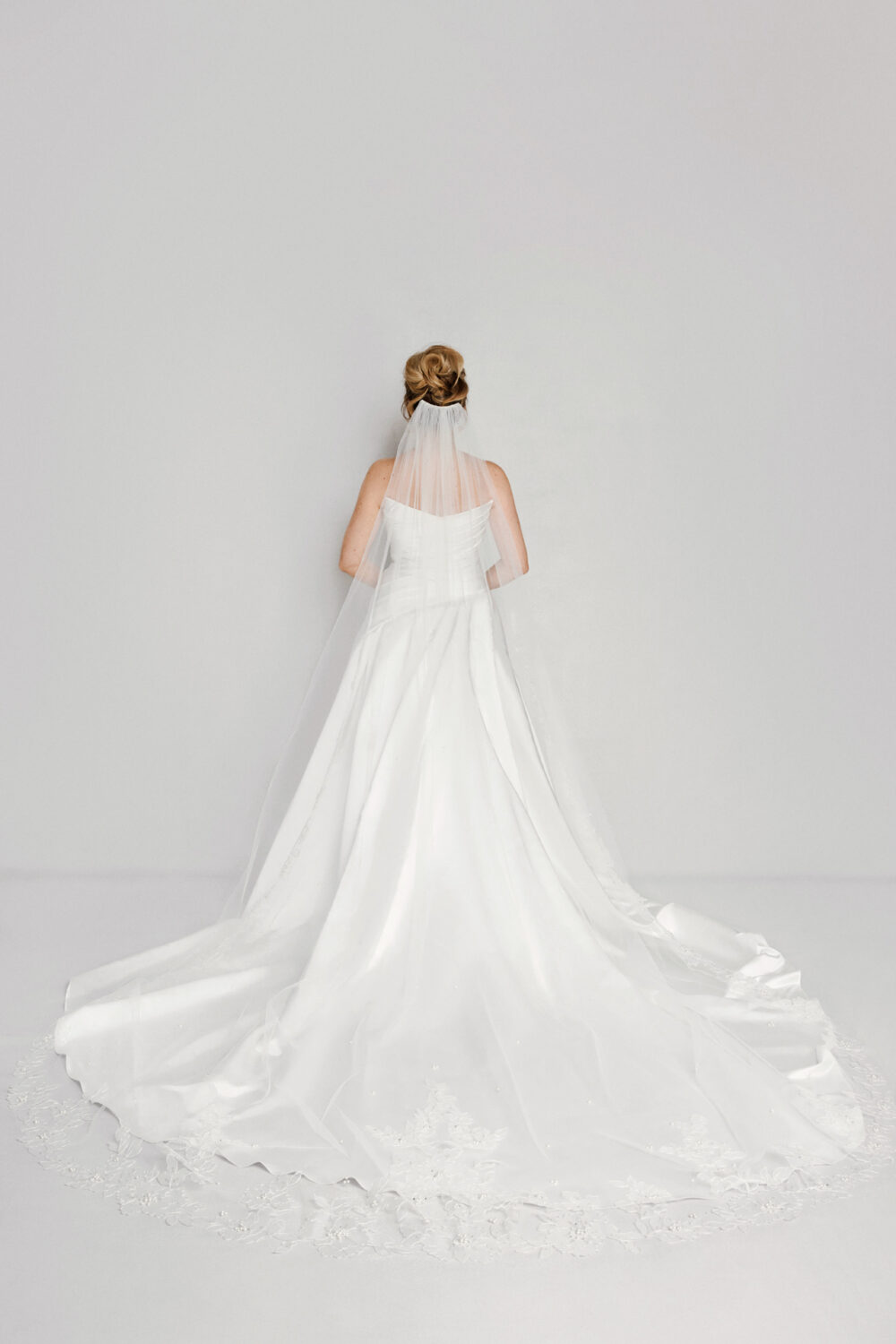 Pnina Tornai Sylvia back